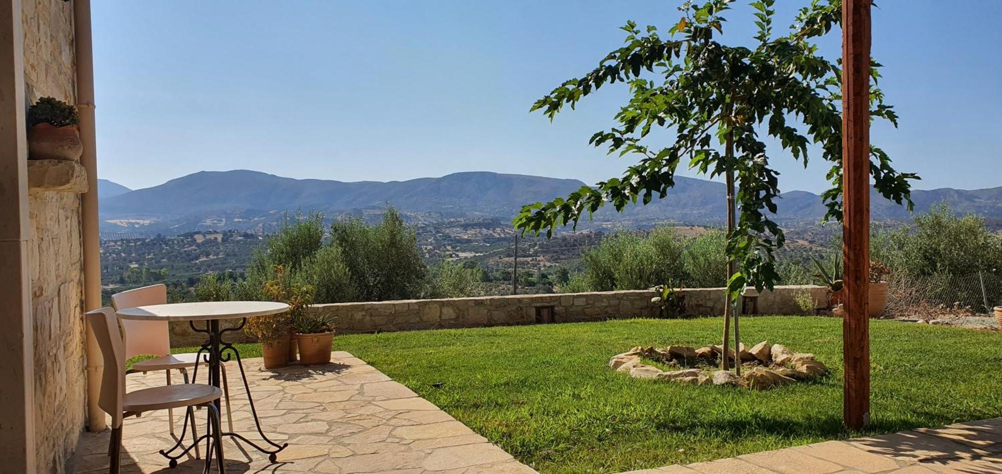 Aelia Iii Apartament